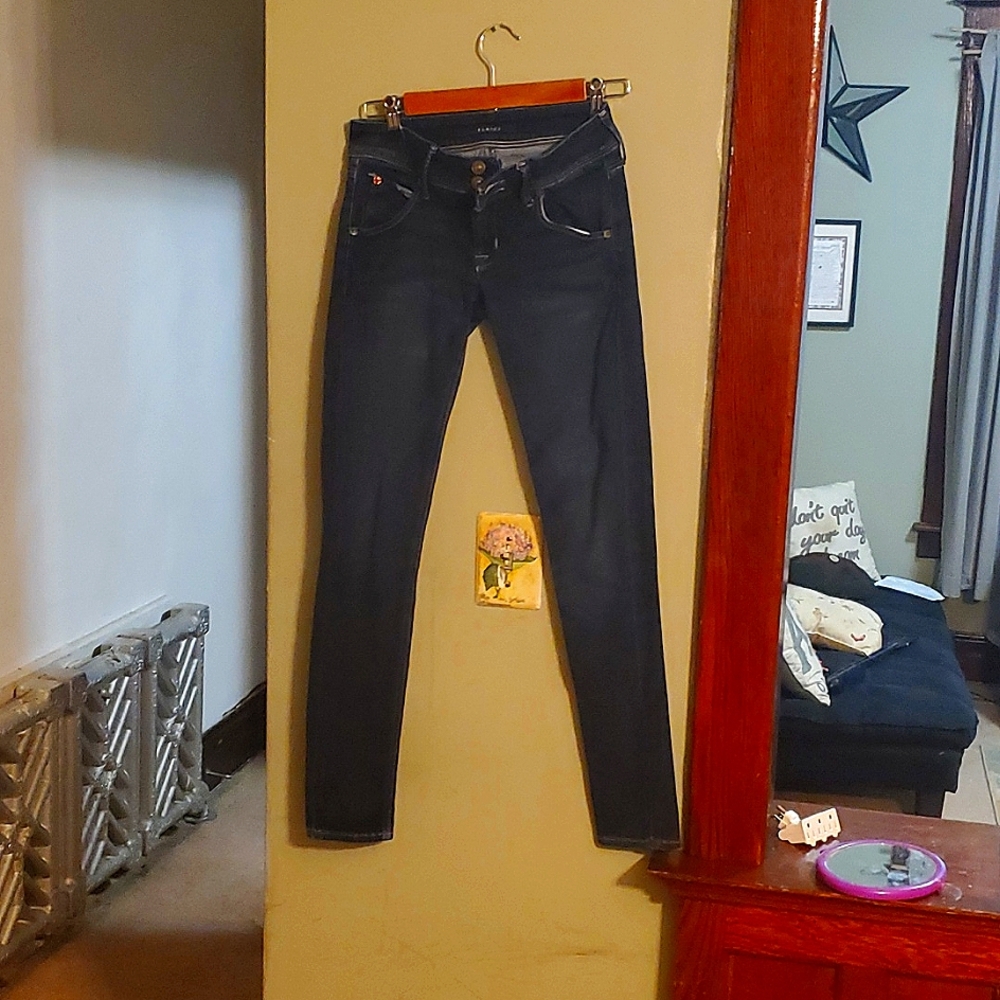 Hudson Jeans. Size 26 x 28 in length